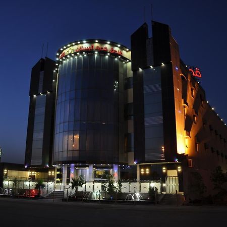 עראר Al Bustan Crown Hotel 2 מראה חיצוני תמונה