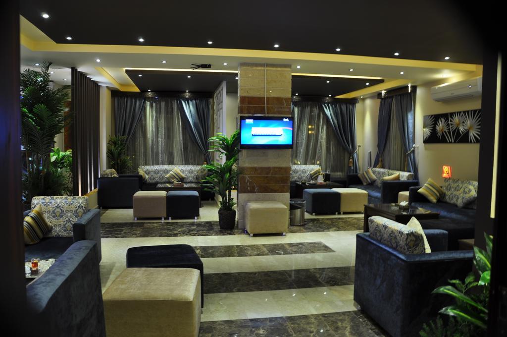 עראר Al Bustan Crown Hotel 2 מראה חיצוני תמונה